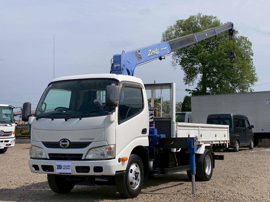 日野デュトロクレーン4段2012年(平成24年)SKG-XZU650M