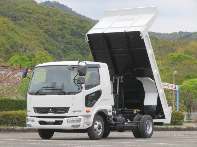 三菱ふそうファイターダンプ2025年(令和7年)2KG-FK62F