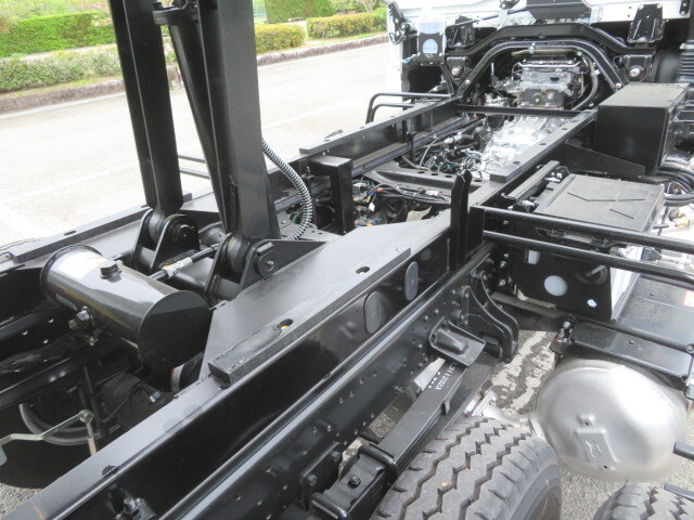 三菱ふそうファイターダンプ中型（4t）[写真30]