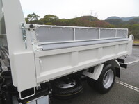 三菱ふそうキャンターダンプ小型（2t・3t）[写真22]