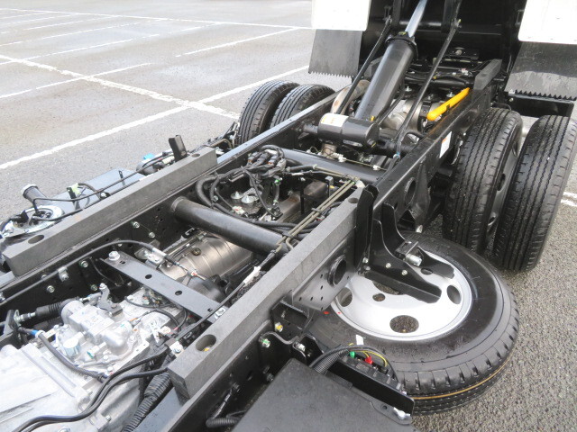 三菱ふそうキャンターダンプ小型（2t・3t）[写真29]