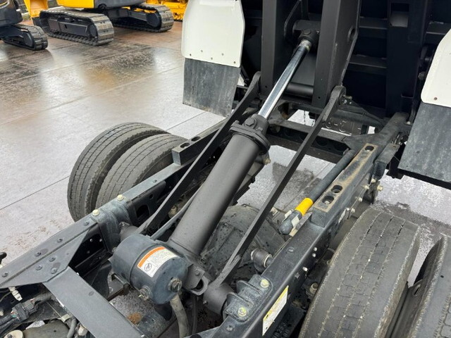 いすゞエルフダンプ小型（2t・3t）[写真21]