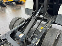 いすゞエルフダンプ小型（2t・3t）[写真22]