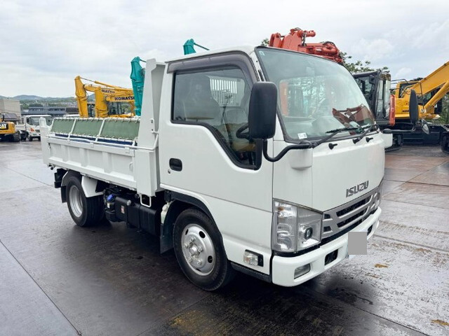 いすゞエルフダンプ小型（2t・3t）[写真03]
