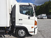日野レンジャー冷凍車（冷蔵車）中型（4t）[写真06]
