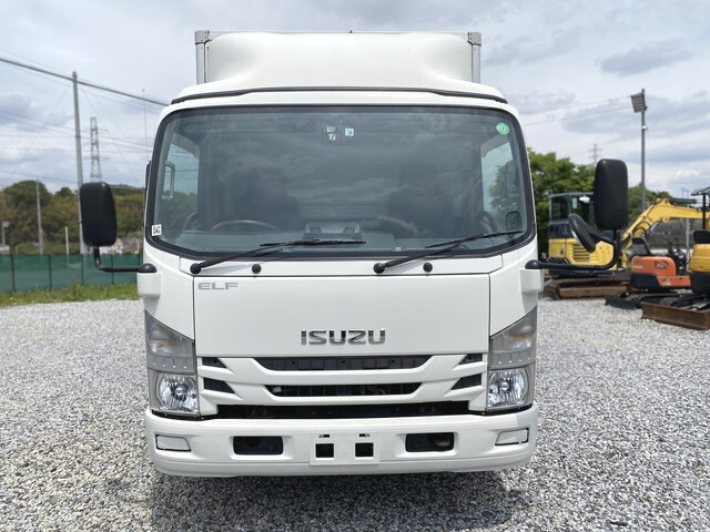 いすゞエルフパネルバン小型（2t・3t）[写真03]