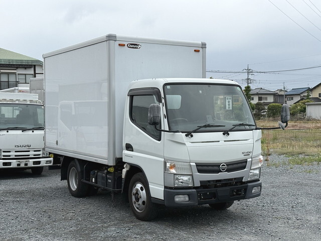 日産アトラス保冷バン小型（2t・3t）[写真01]