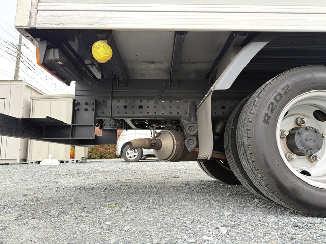 日産アトラス保冷バン小型（2t・3t）[写真26]