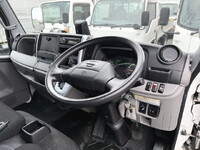 日産アトラス保冷バン小型（2t・3t）[写真33]