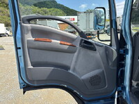 いすゞエルフバキュームカー小型（2t・3t）[写真27]