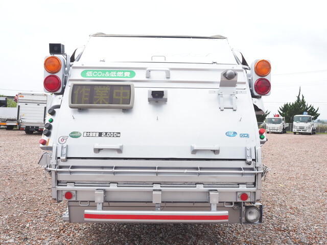 日野デュトロパッカー車（塵芥車）小型（2t・3t）[写真04]