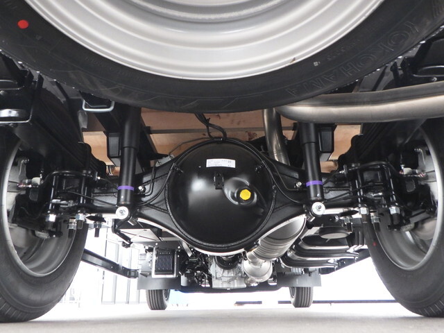 三菱ふそうキャンター平ボディ小型（2t・3t）[写真21]
