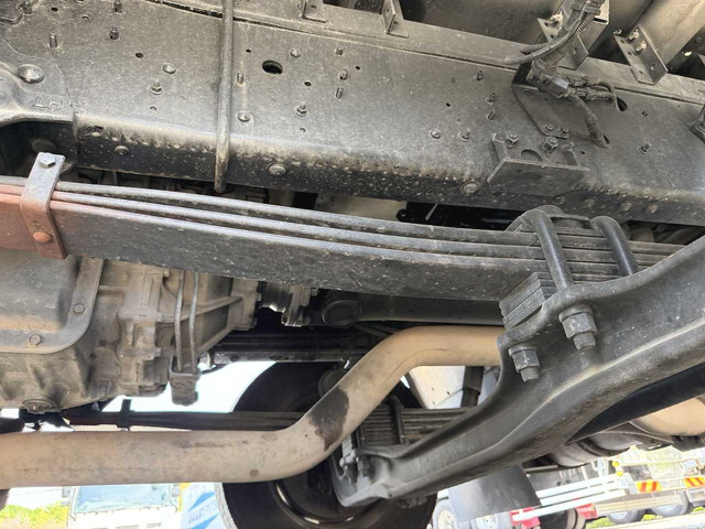 日野プロフィアアルミバン大型（10t）[写真22]