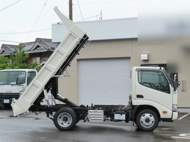 日野デュトロダンプ小型（2t・3t）[写真12]