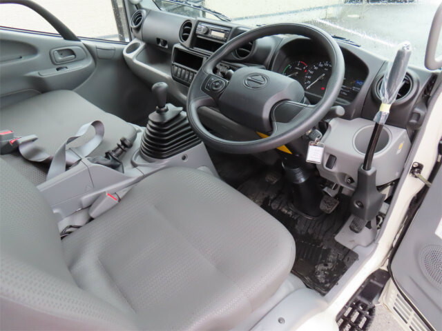 日野デュトロダンプ小型（2t・3t）[写真13]