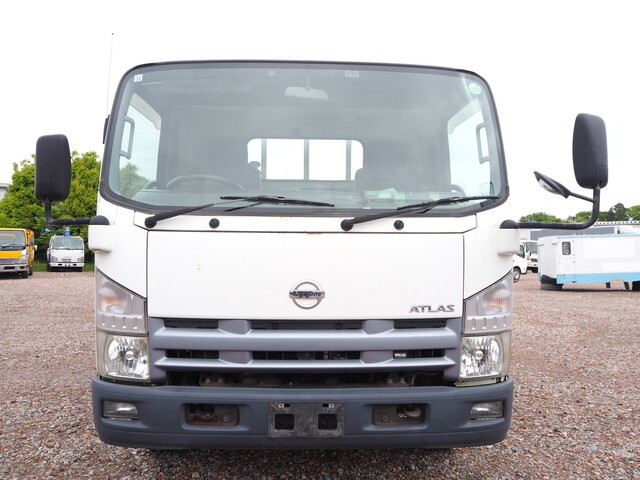 日産アトラスアルミブロック小型（2t・3t）[写真08]