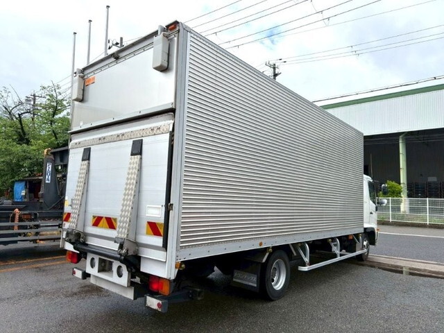日野レンジャーアルミバン中型（4t）[写真04]