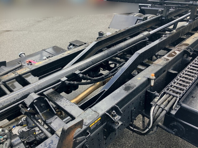 いすゞエルフセーフティローダー小型（2t・3t）[写真14]