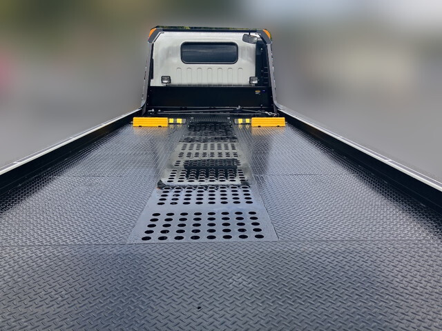 いすゞエルフセーフティローダー小型（2t・3t）[写真08]