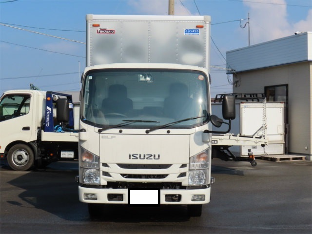 いすゞエルフアルミバン小型（2t・3t）[写真05]