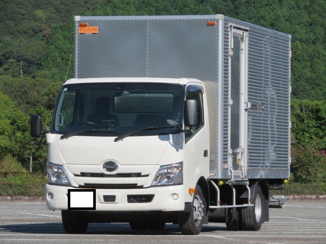 日野デュトロアルミバン小型（2t・3t）[写真01]
