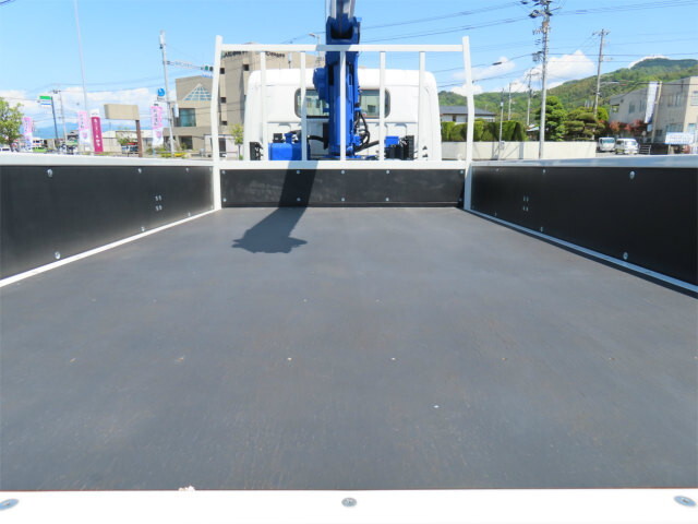 三菱ふそうキャンタークレーン4段小型（2t・3t）[写真16]