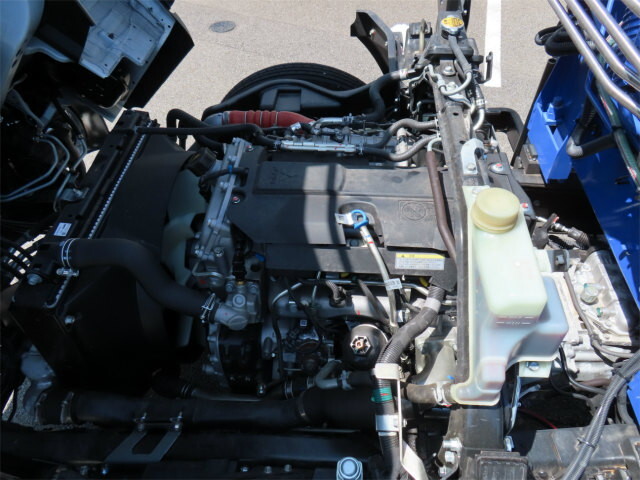 三菱ふそうキャンタークレーン4段小型（2t・3t）[写真26]