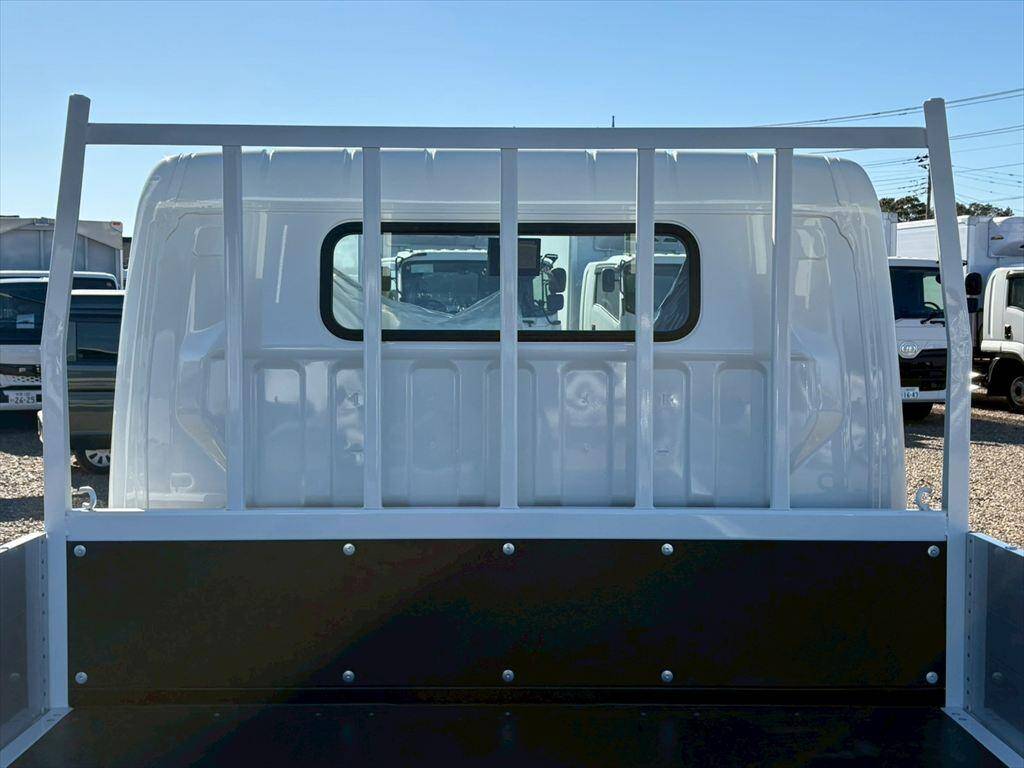 三菱ふそうキャンターアルミブロック小型（2t・3t）[写真06]