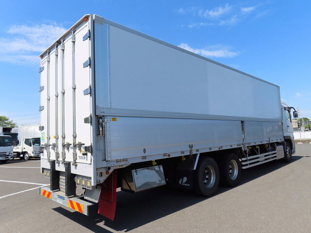三菱ふそうスーパーグレートアルミウイング大型（10t）[写真02]