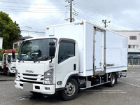いすゞエルフ保冷バン小型（2t・3t）[写真01]
