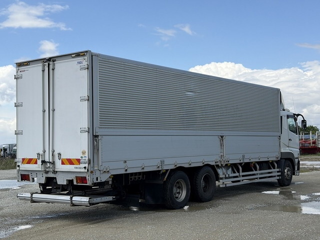 三菱ふそうスーパーグレートアルミウイング大型（10t）[写真04]