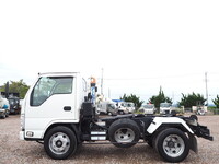 いすゞエルフコンテナ専用車小型（2t・3t）[写真07]