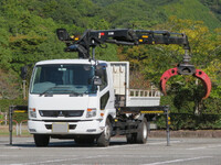 三菱ふそうファイタークレーン付増トン（6t・8t）[写真01]