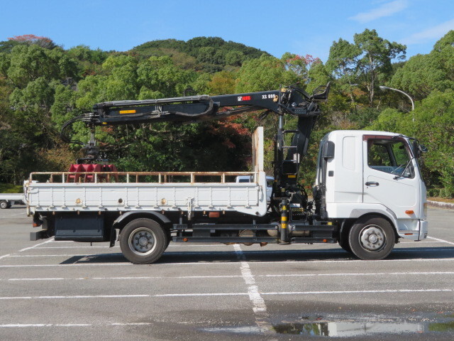 三菱ふそうファイタークレーン付増トン（6t・8t）[写真03]