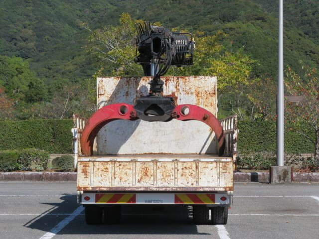三菱ふそうファイタークレーン付増トン（6t・8t）[写真07]