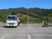 三菱ふそうファイタークレーン付増トン（6t・8t）[写真09]