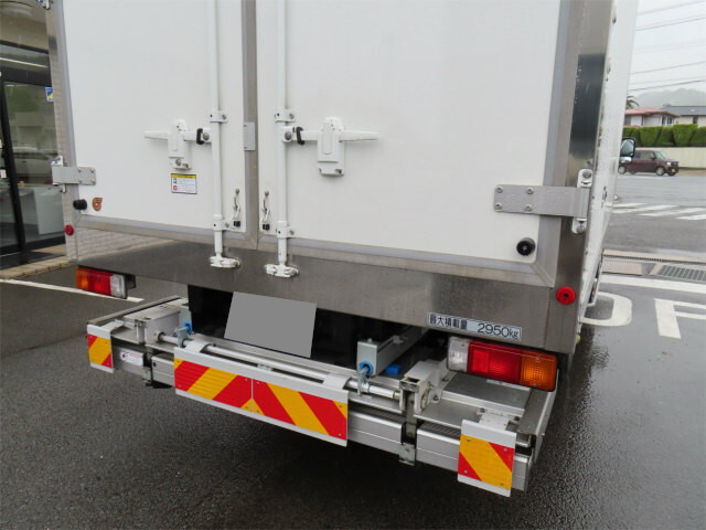 日野デュトロ冷凍車（冷蔵車）小型（2t・3t）[写真26]
