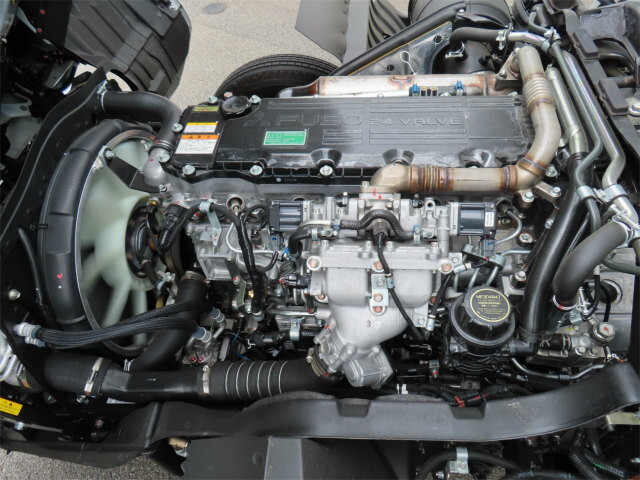 三菱ふそうファイターアルミウイング中型（4t）[写真33]