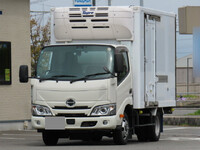日野デュトロ冷凍車（冷蔵車）小型（2t・3t）[写真01]