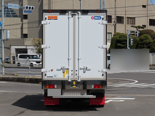 日野デュトロ冷凍車（冷蔵車）小型（2t・3t）[写真07]