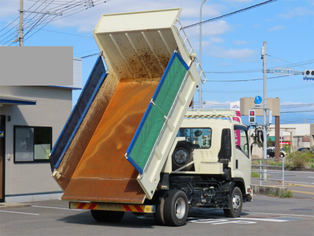 いすゞフォワードダンプ増トン（6t・8t）[写真02]