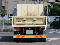 いすゞフォワードダンプ増トン（6t・8t）[写真10]