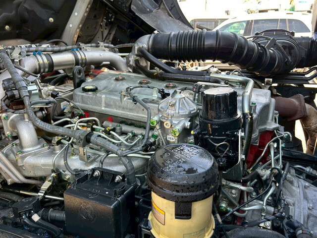 日野プロフィアアルミウイング大型（10t）[写真26]