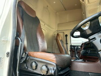 日野プロフィアアルミウイング大型（10t）[写真30]