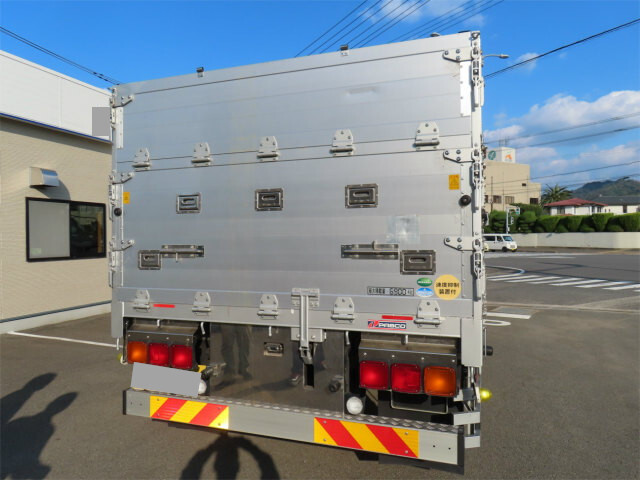 三菱ふそうファイターアルミブロック増トン（6t・8t）[写真25]