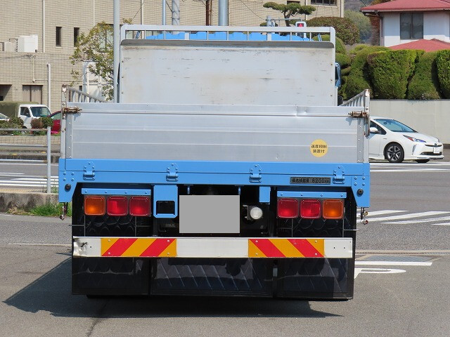 三菱ふそうファイターアルミブロック増トン（6t・8t）[写真07]