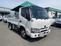 日野デュトロ平ボディ小型（2t・3t）[写真01]