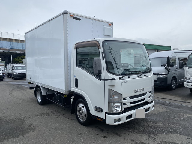 いすゞエルフパネルバン2015年(平成27年)TRG-NLR85N