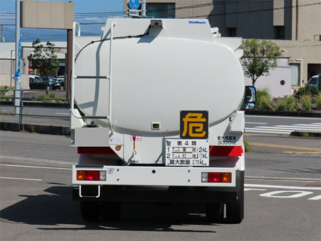 日野デュトロタンク車（タンクローリー）小型（2t・3t）[写真07]
