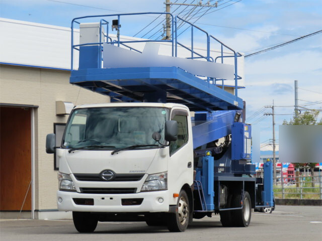 中古デュトロ高所作業車